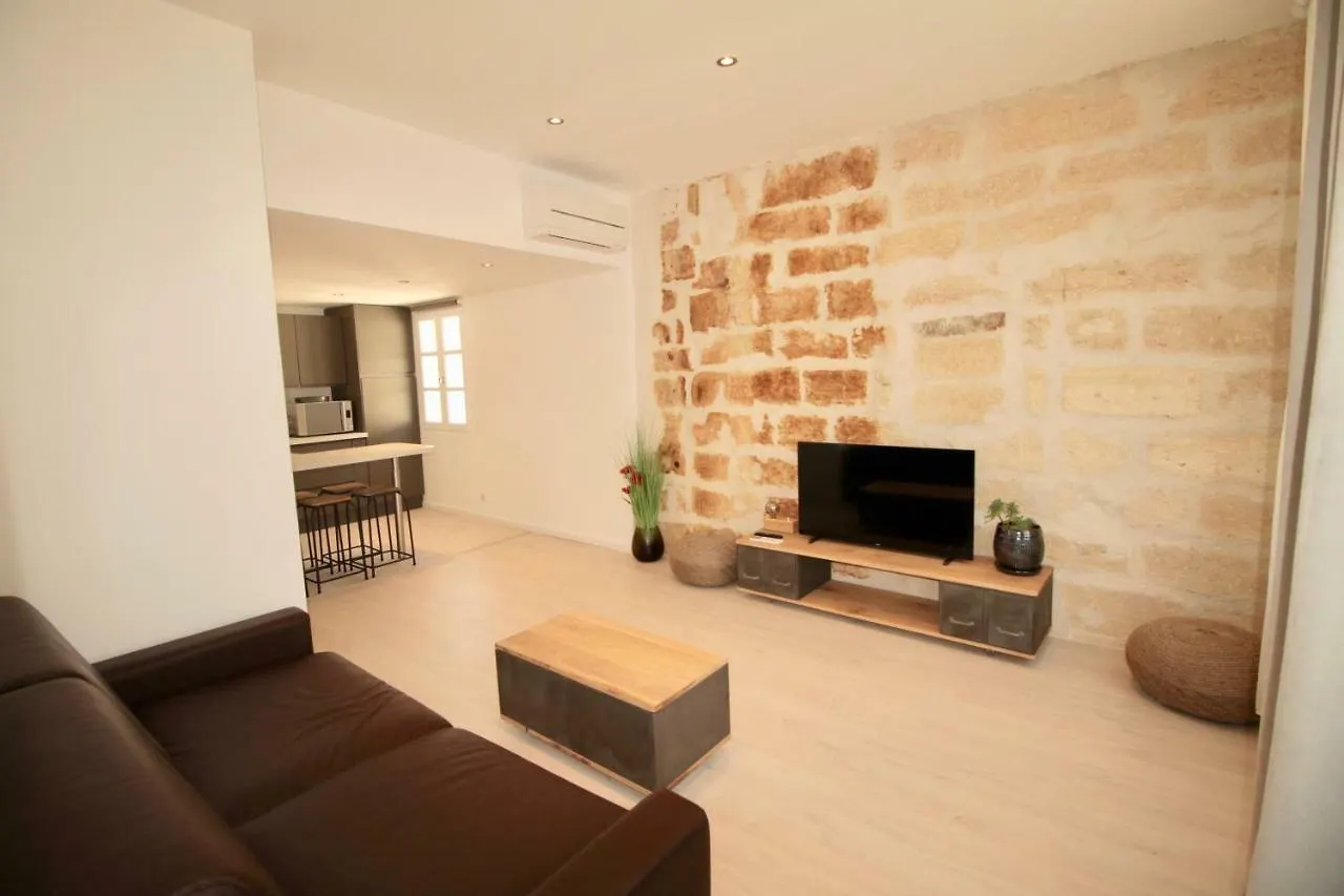Apartamento Chambre Et Appartements Entre Le Pont D Avignon Et Le Palais Des Papes Francia